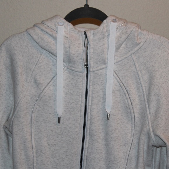Lululemon Zip up - Picture 2 of 3